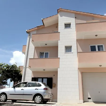 Apartment Mia Trogir
