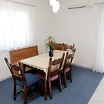 Mia Апартаменты *